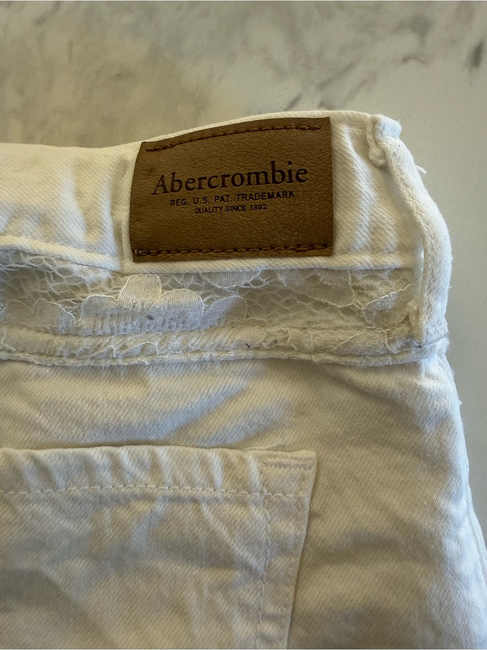abercrombie kids White Cotton Shorts - Picture 5 of 5